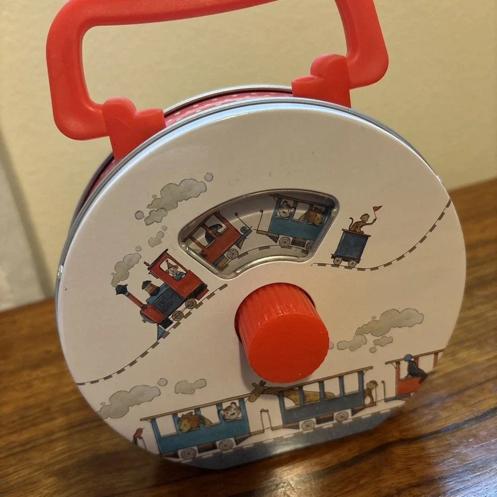 Egmont Musical Tin Radio Train Plays How Much Is That Doggie In The Window